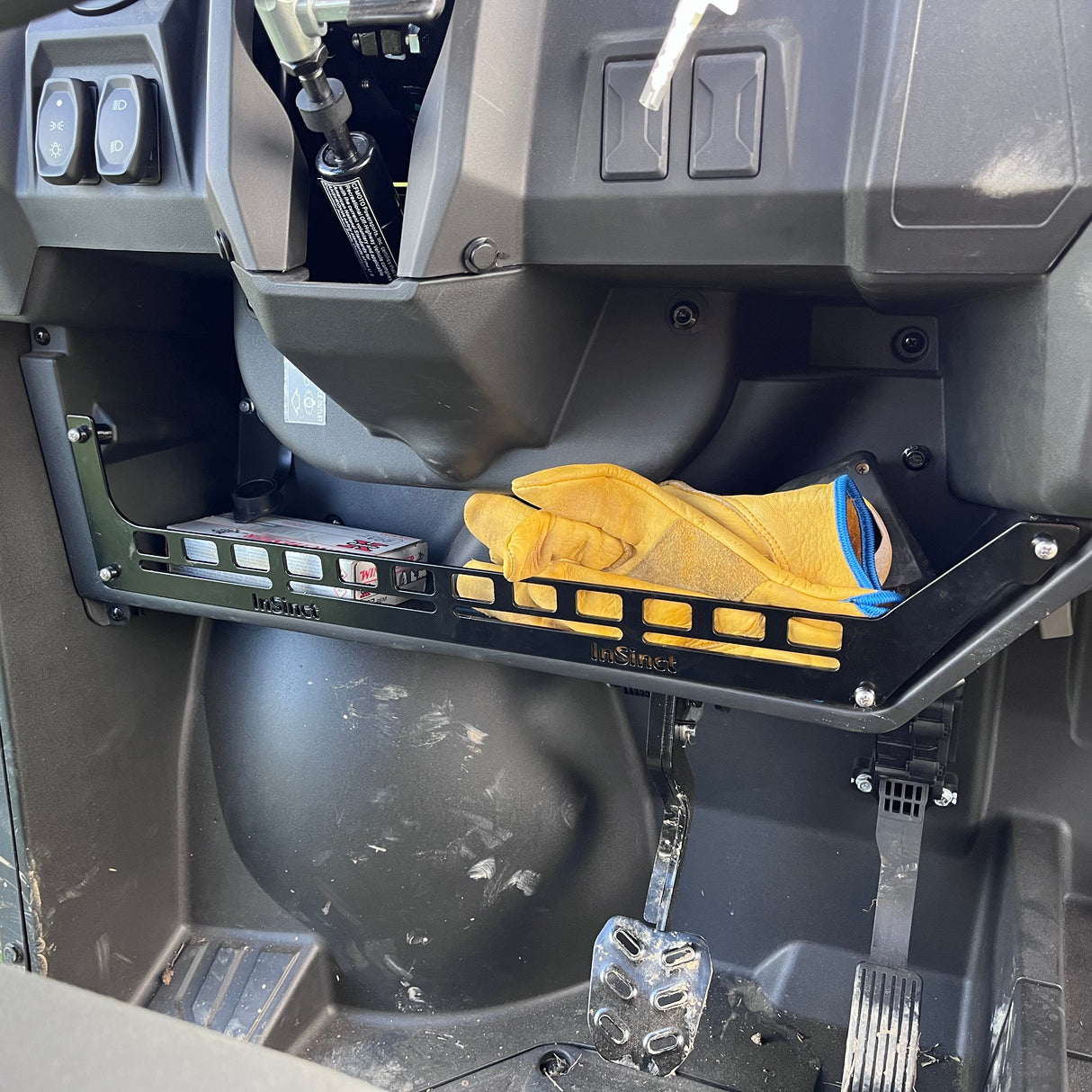 Upgraded aluminium storage panels for CFMoto U6EV