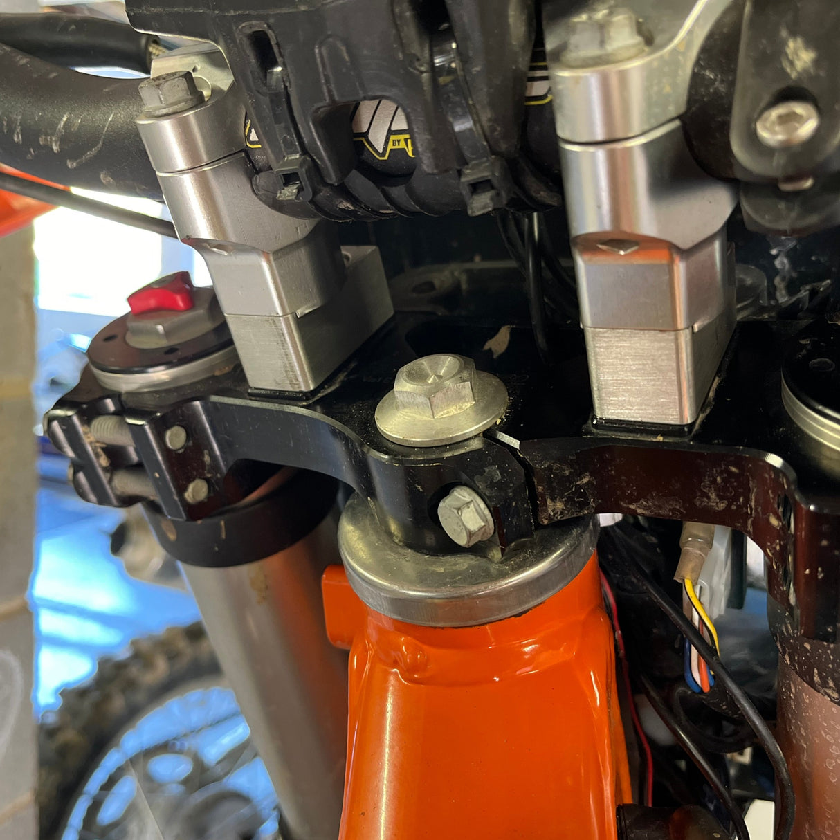 Handlebar Risers 16mm