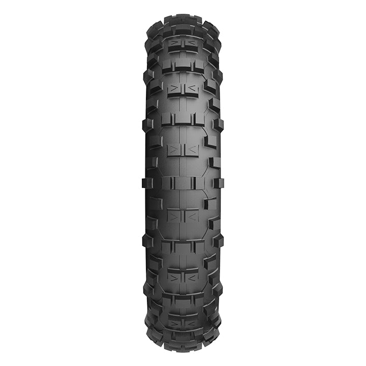 Aggressive soft compound tread pattern of Anlas Carpa Extreme 140/80-18