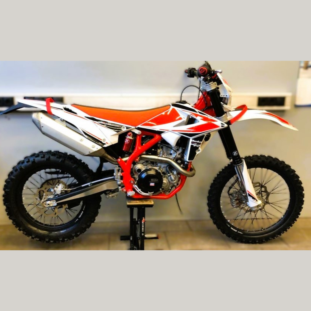 Enduro Lift Strap Kit BETA RR 2+4 Stroke 2024> Black