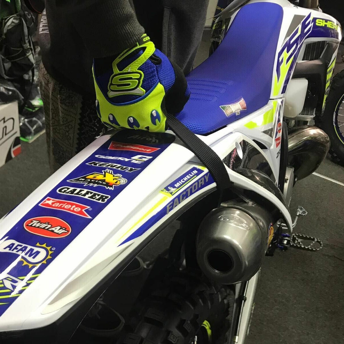 Enduro Lift Strap Kit Sherco 2+4 Stroke 2012-2023 Black